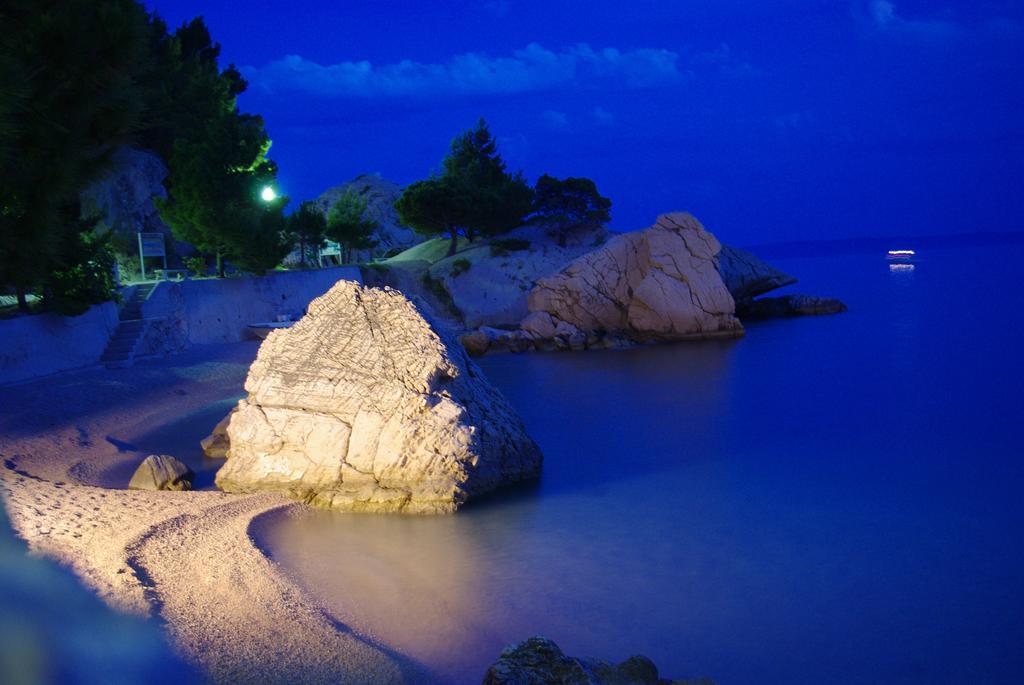 New Gallery Apartment With Beautiful View Baska Voda Exterior photo